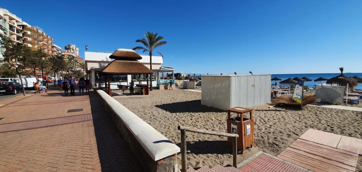 & Quite 2bdr Beachfront *
