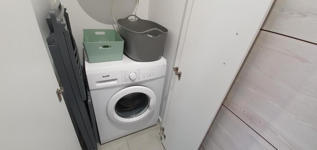 & Quite 2bdr Beachfront Fuengirola