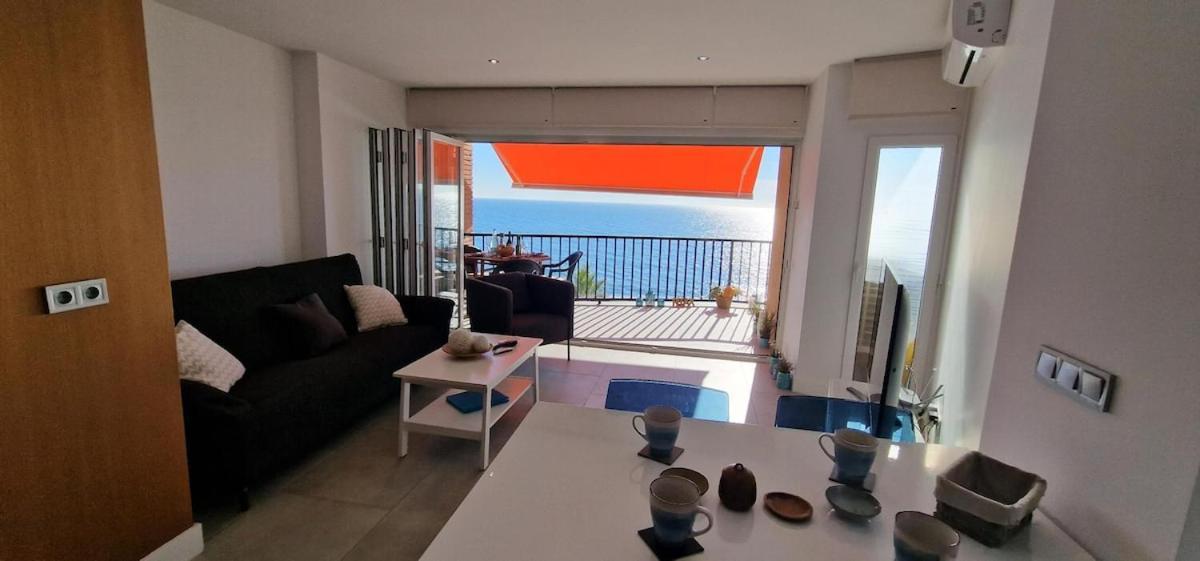 & Quite 2bdr Beachfront * Fuengirola