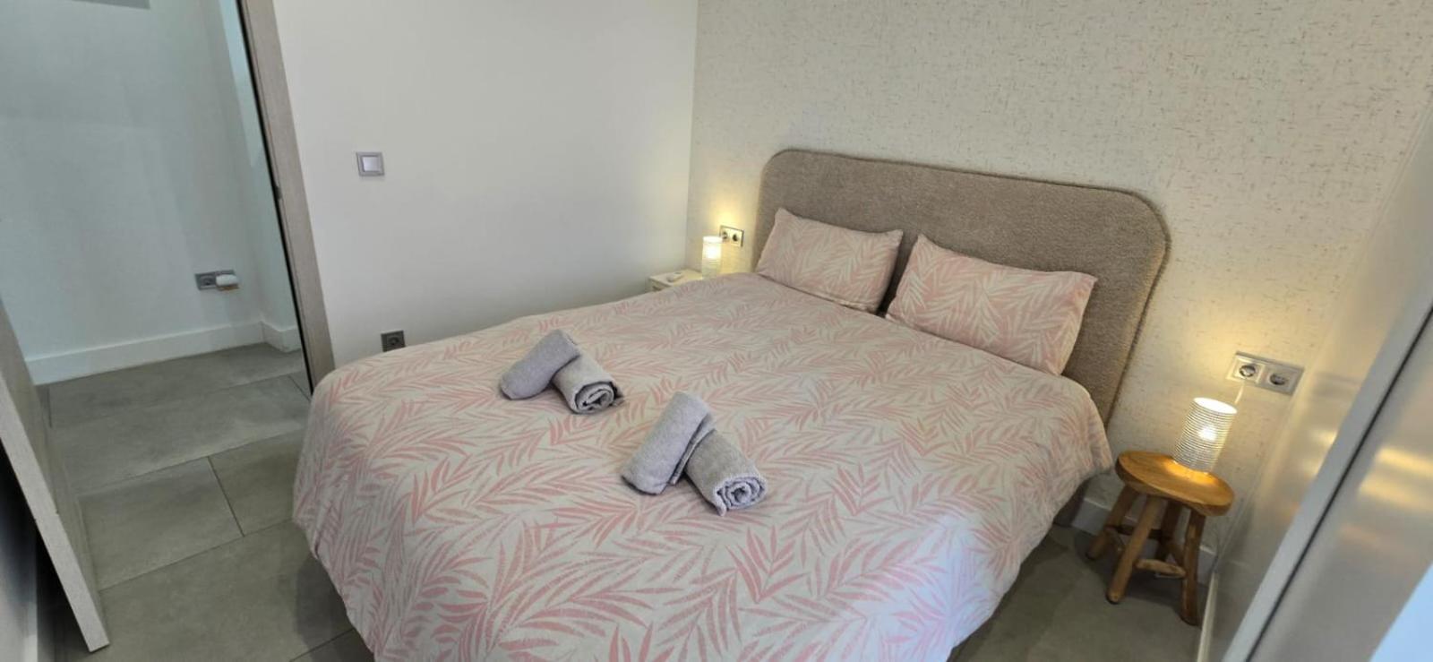 & Quite 2bdr Beachfront Fuengirola